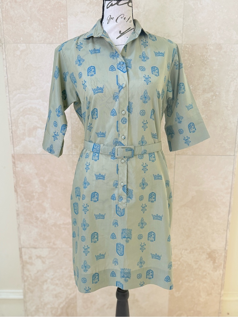Lady Bayard Vintage Green Blue Crest Print Shirt Dress Size 9/10 with belt